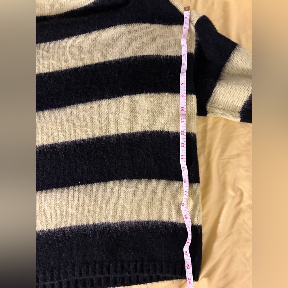 Moving Sale 🌟 All Saints Women's Lou V-Neck Sweater | M - Picture 8 of 8